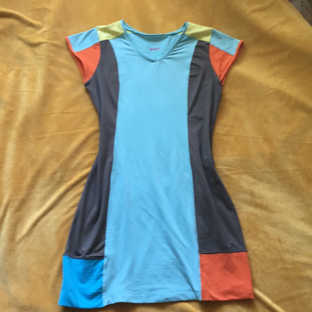 Color block dress